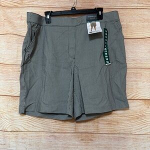 Rafaella Women's Comfort Stretch‎ Pull-On Shorts with Pockets Size 18